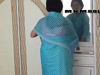Desi Pizzazz Aunty Bowels Searching on every side Crimson